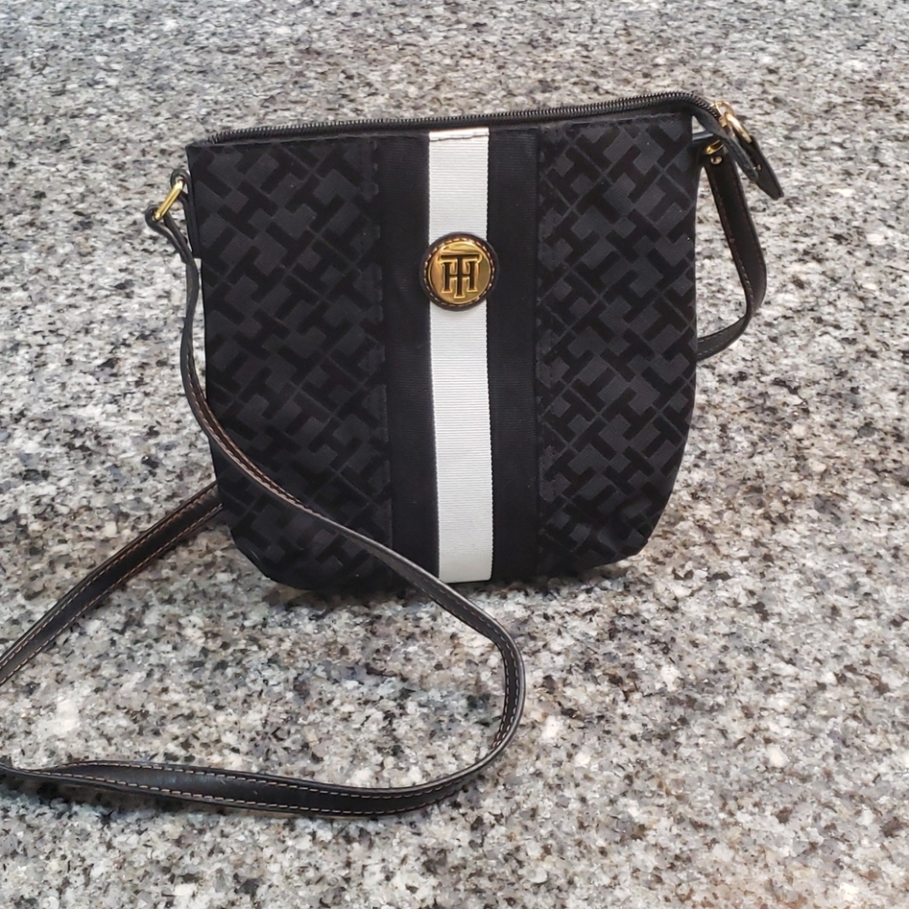 Tommy Hilfiger cross body bag